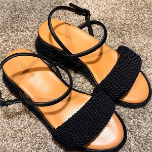 FARM Rio Black and Tan Women's Sandals